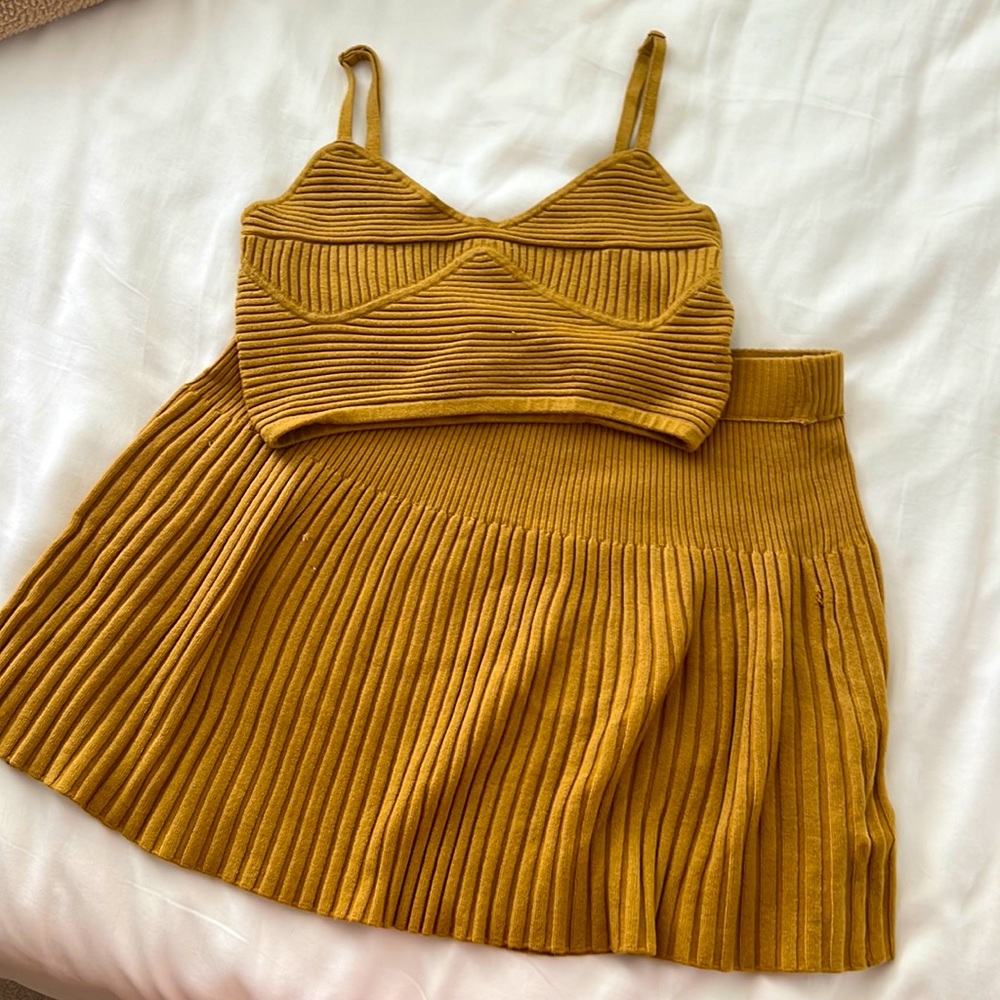 2-piece Aerie Set: Mustard Yellow Sweater Set